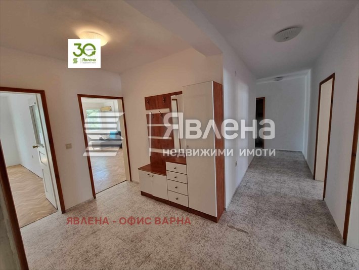 Продается  3+ спальни Варна , Зимно кино Тракия , 180 кв.м | 99402478