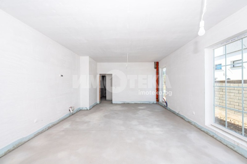Myytävänä  Talo Plovdivin alue , Belaštitsa , 265 neliömetriä | 67893508 - kuva [10]