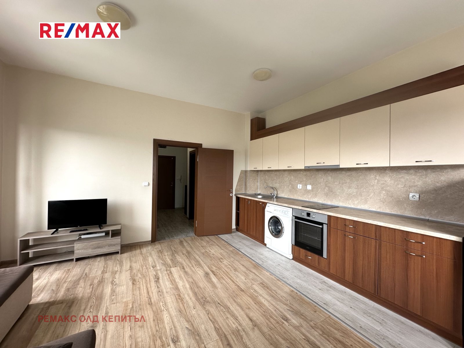 Продава 2-СТАЕН, гр. Велико Търново, Център, снимка 2 - Апартаменти - 55144173