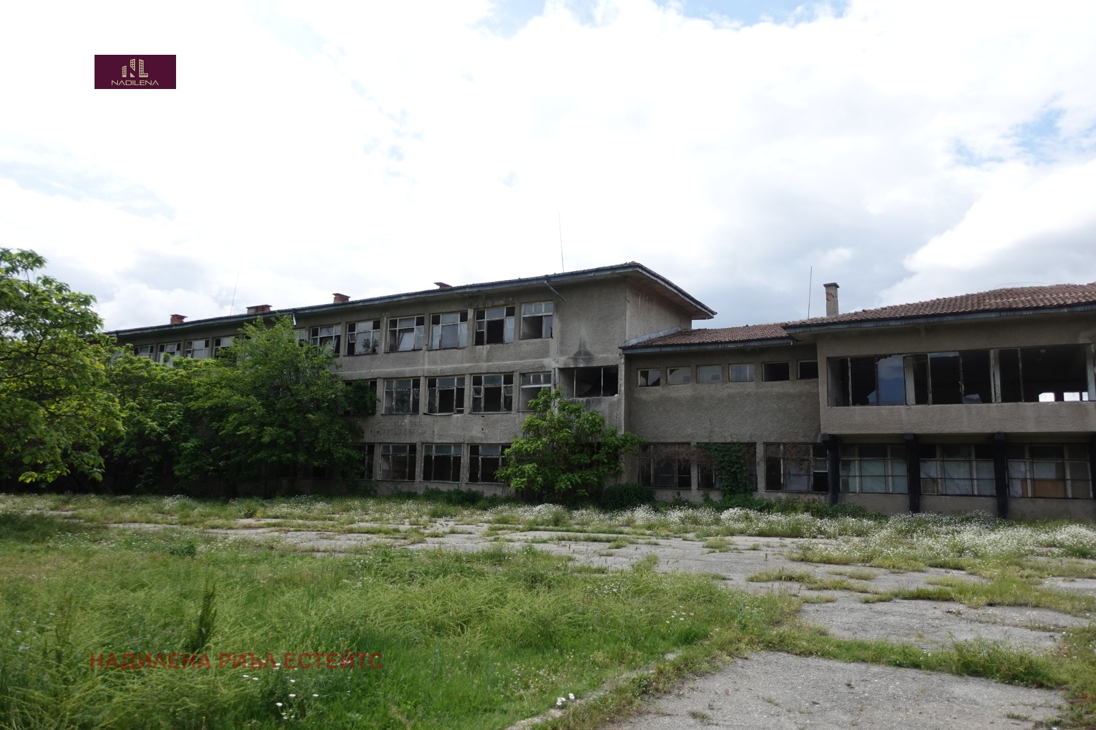 Продава ОФИС, с. Стоб, област Кюстендил, снимка 2 - Офиси - 41147344