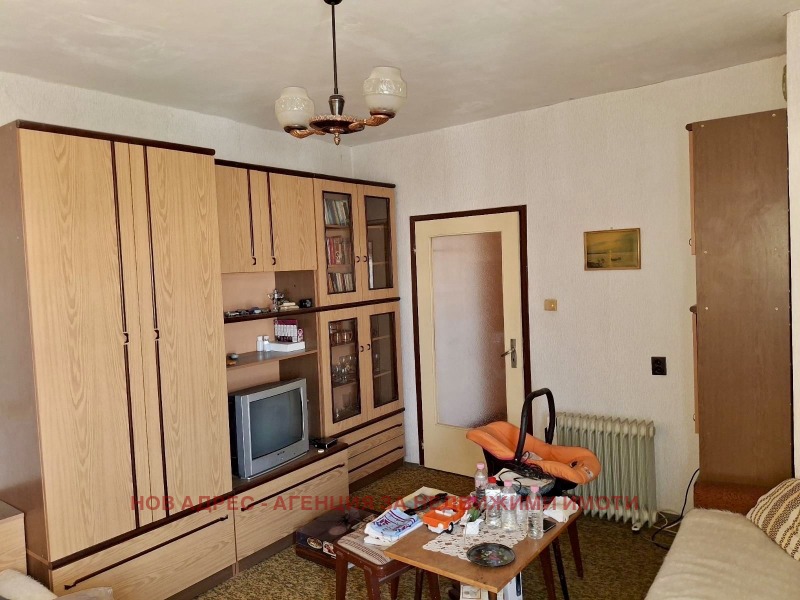 Продава  3-стаен град Търговище , Запад 2 , 77 кв.м | 49879183 - изображение [3]