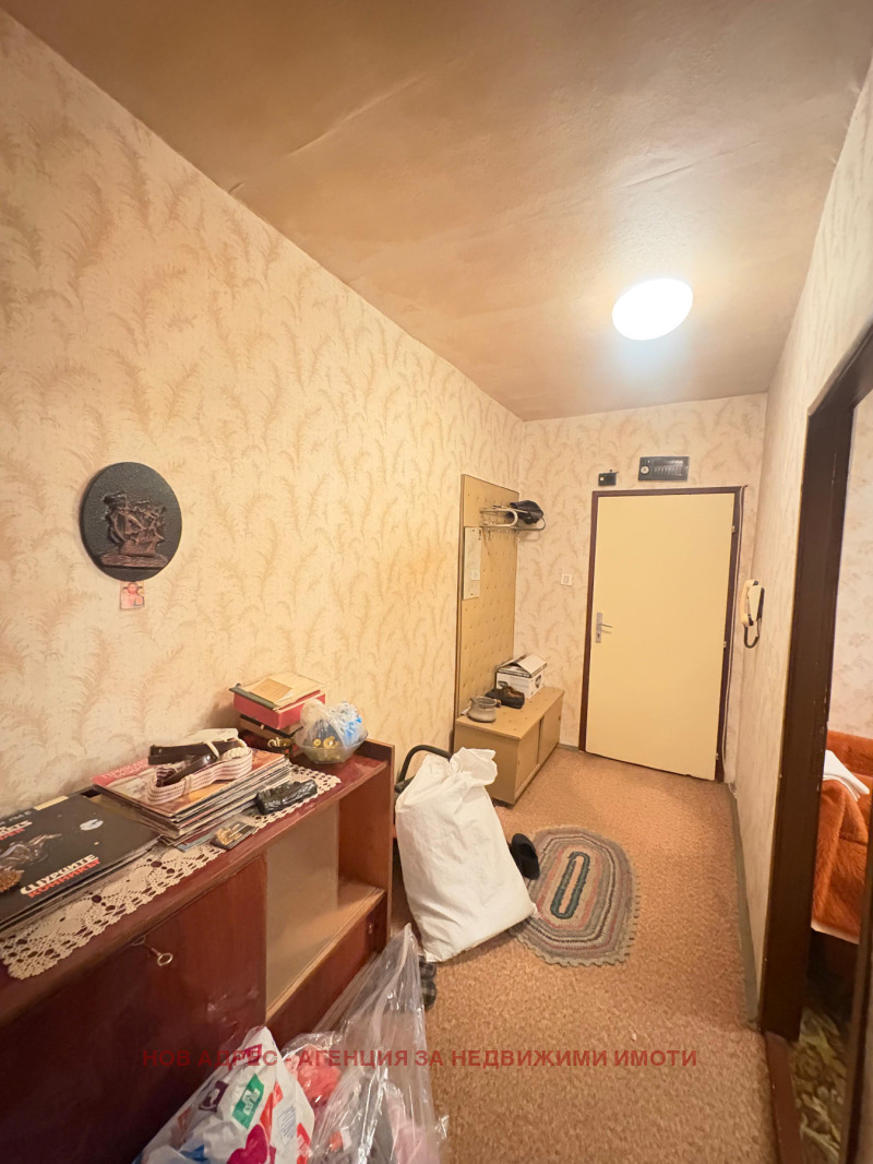 Продава 3-СТАЕН, гр. Търговище, Запад 2, снимка 8 - Апартаменти - 51887497