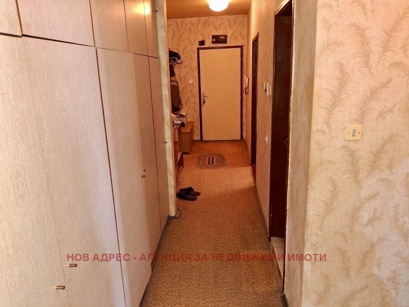 Продава  3-стаен град Търговище , Запад 2 , 77 кв.м | 49879183 - изображение [9]