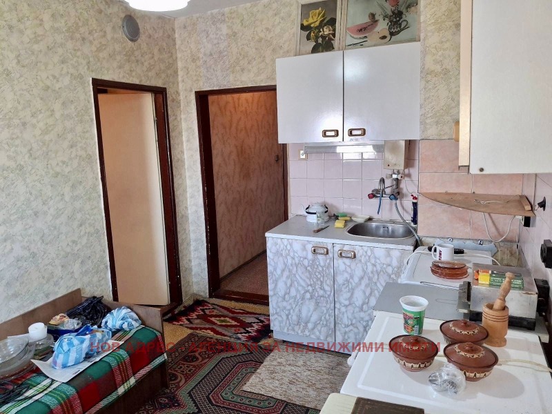 Продава  3-стаен град Търговище , Запад 2 , 77 кв.м | 49879183 - изображение [7]