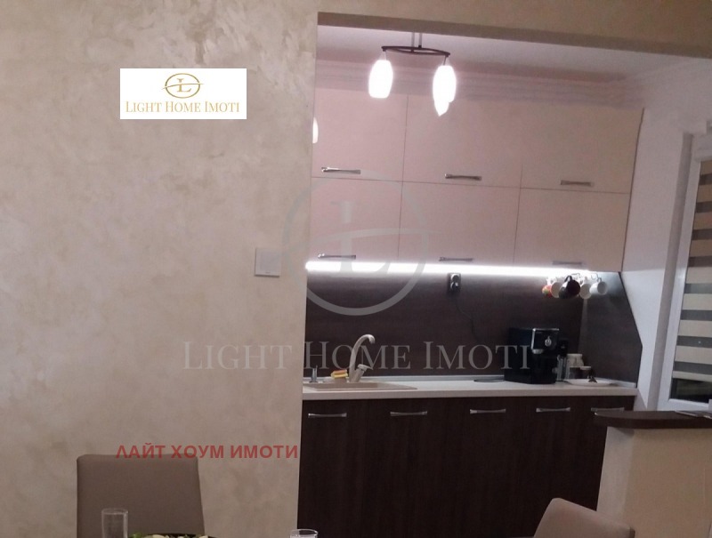 Na sprzedaż  3+ sypialni Plowdiw , Centar , 192 mkw | 23458561 - obraz [4]