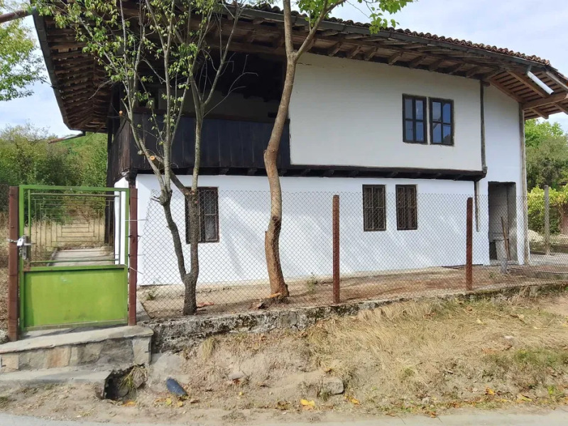 Продава КЪЩА, гр. Елена, област Велико Търново, снимка 5 - Къщи - 52602796