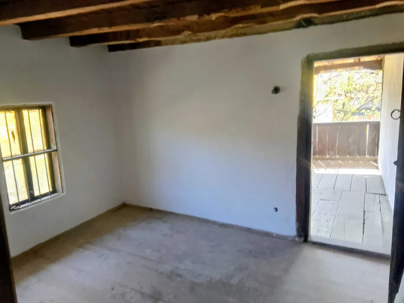 Продава КЪЩА, гр. Елена, област Велико Търново, снимка 10 - Къщи - 52602796