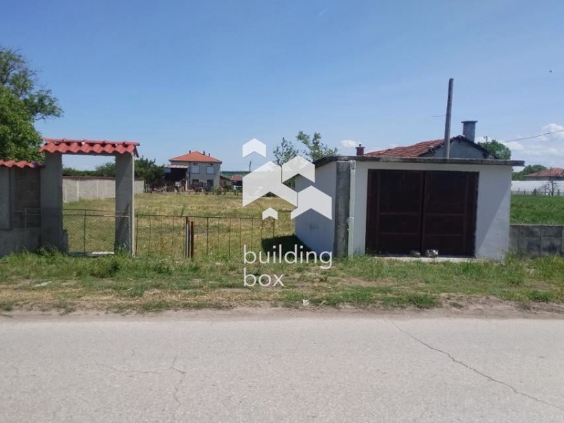 In vendita  Complotto regione Plovdiv , Izbeglii , 1096 mq | 49635828 - Immagine [2]