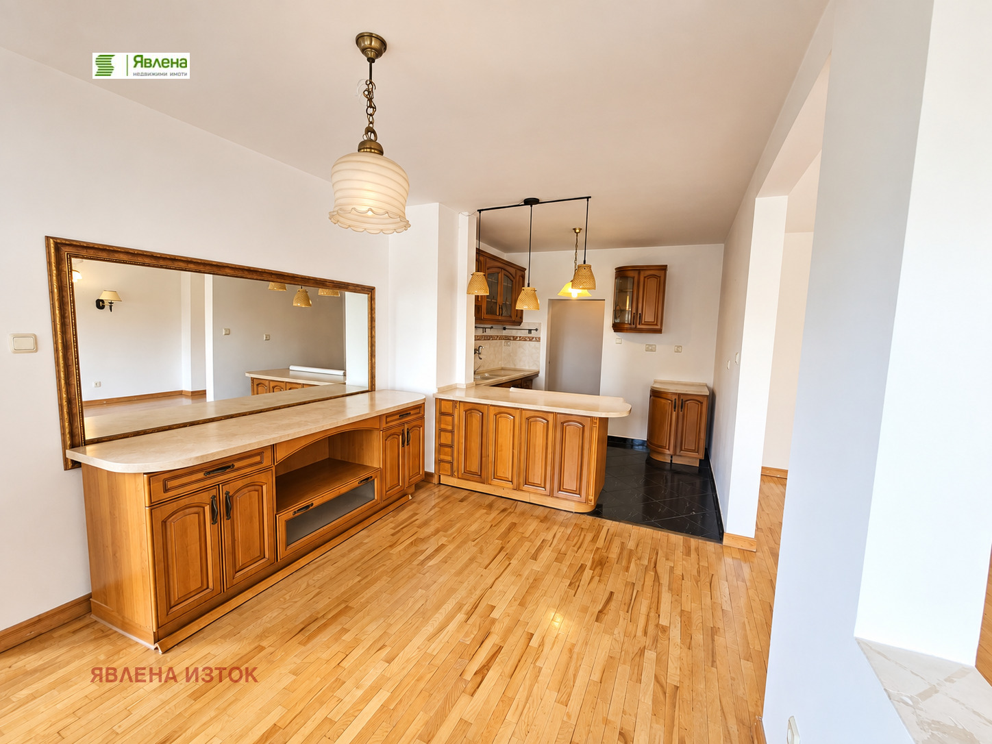 Продава 3-СТАЕН, гр. София, Красно село