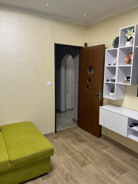 3 quartos Avtogara, Varna 2