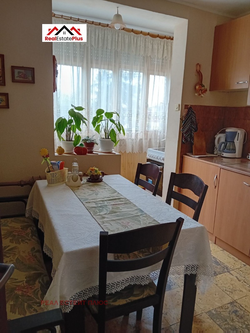 Продава  3-стаен град Плевен , Идеален център , 83 кв.м | 18531354 - изображение [4]