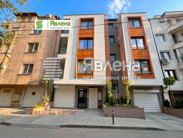 Продава 3-СТАЕН, гр. София, Редута