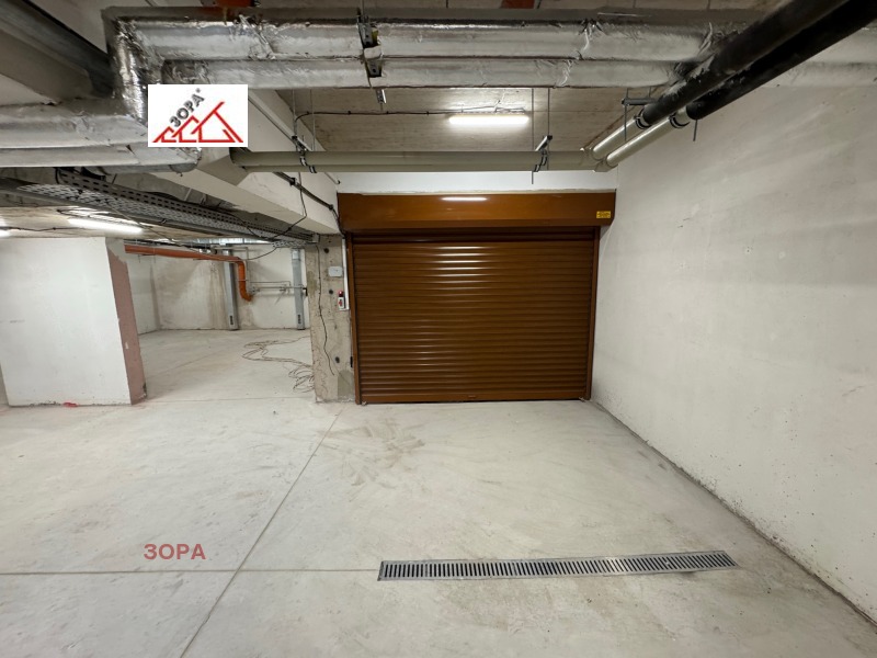 Продава ГАРАЖ, ПАРКОМЯСТО, гр. София, Център