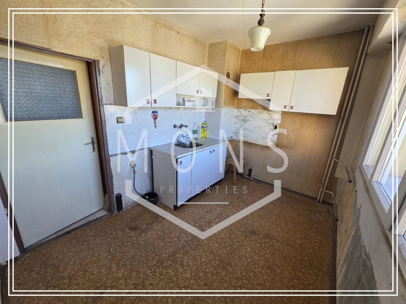 Продава 2-СТАЕН, гр. Перник, Мошино, снимка 2 - Апартаменти - 56530279