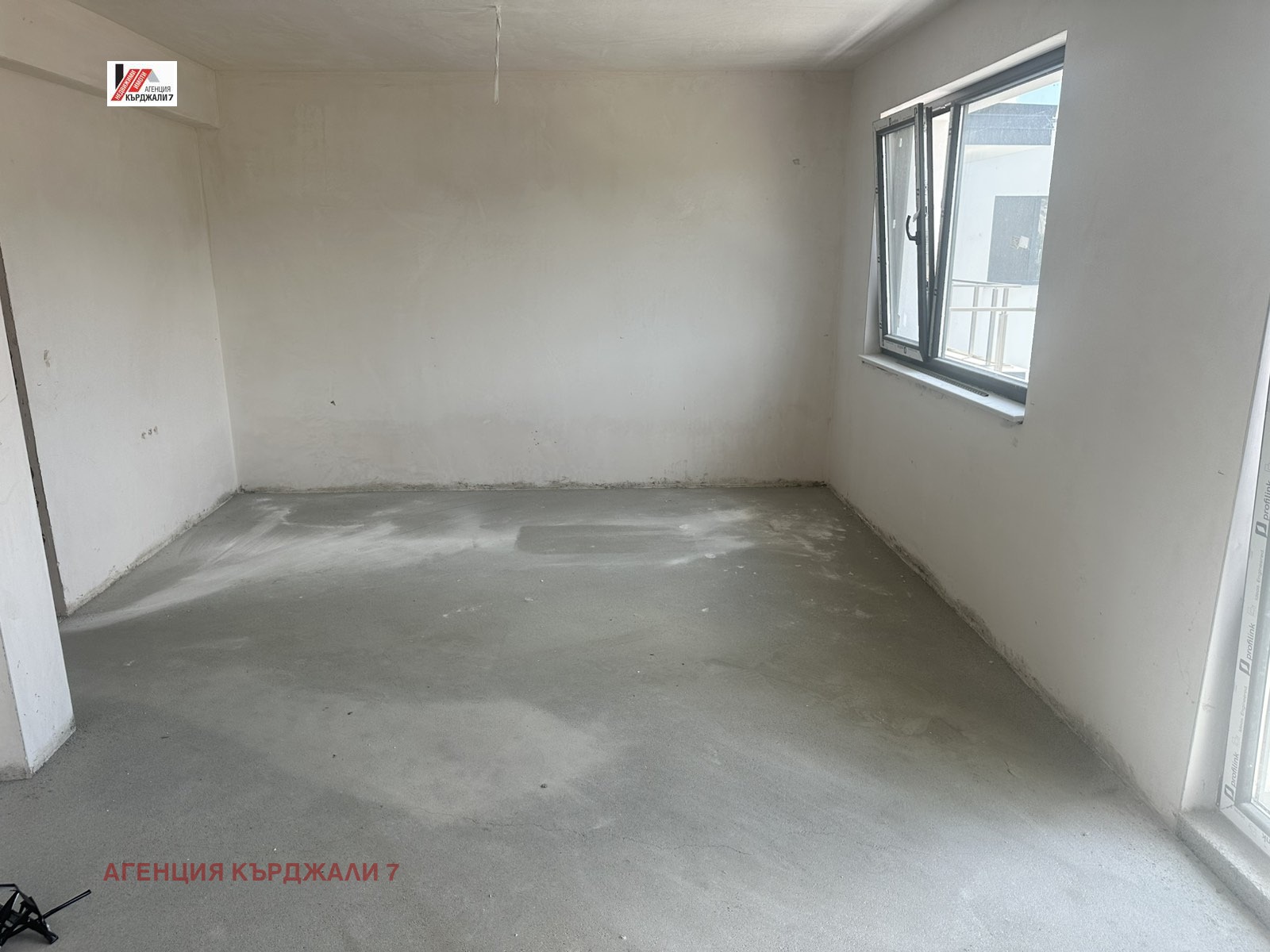 Продава 3-СТАЕН, гр. Кърджали, Веселчане, снимка 2 - Апартаменти - 55046516