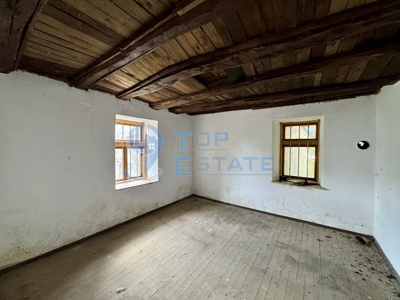Продава КЪЩА, с. Караиванца, област Габрово, снимка 3 - Къщи - 54816707