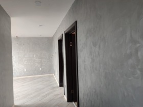 Etajul casei Țentâr, Vrața 2