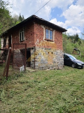 Casa Ciuipetlovo, regiunea Pernik 1