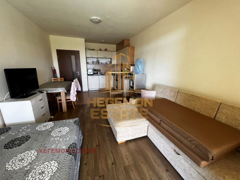 Till salu  Studio region Dobrich , Baltjik , 59 kvm | 75783348 - bild [6]