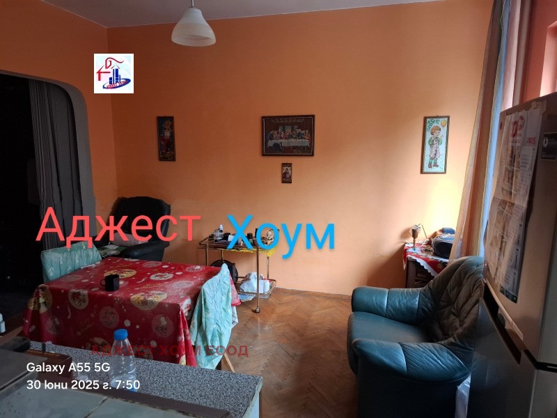 Na prodej  2 ložnice Šumen , Voenno učilište , 75 m2 | 85342512 - obraz [3]