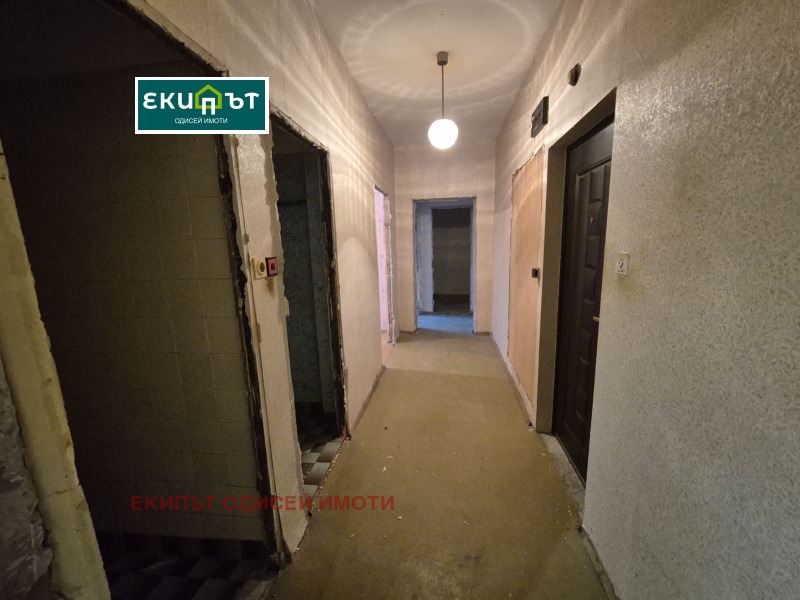 Продава 3-СТАЕН, гр. Варна, Младост 2, снимка 2 - Апартаменти - 52455648