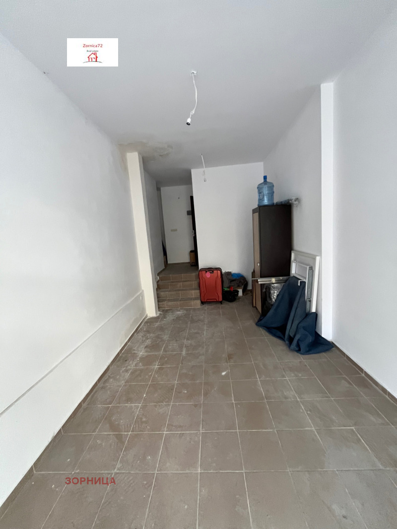 Till salu  affär Sofia , Manastirski livadi , 33 kvm | 75944068 - bild [2]