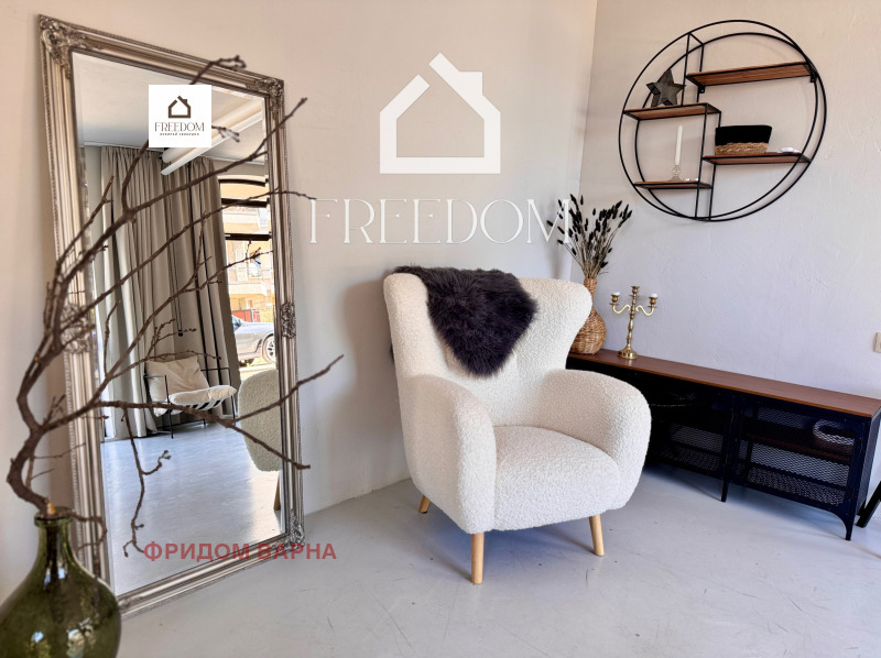 Na prodej  Bar; Kavárna Varna , Vinica , 104 m2 | 78927784
