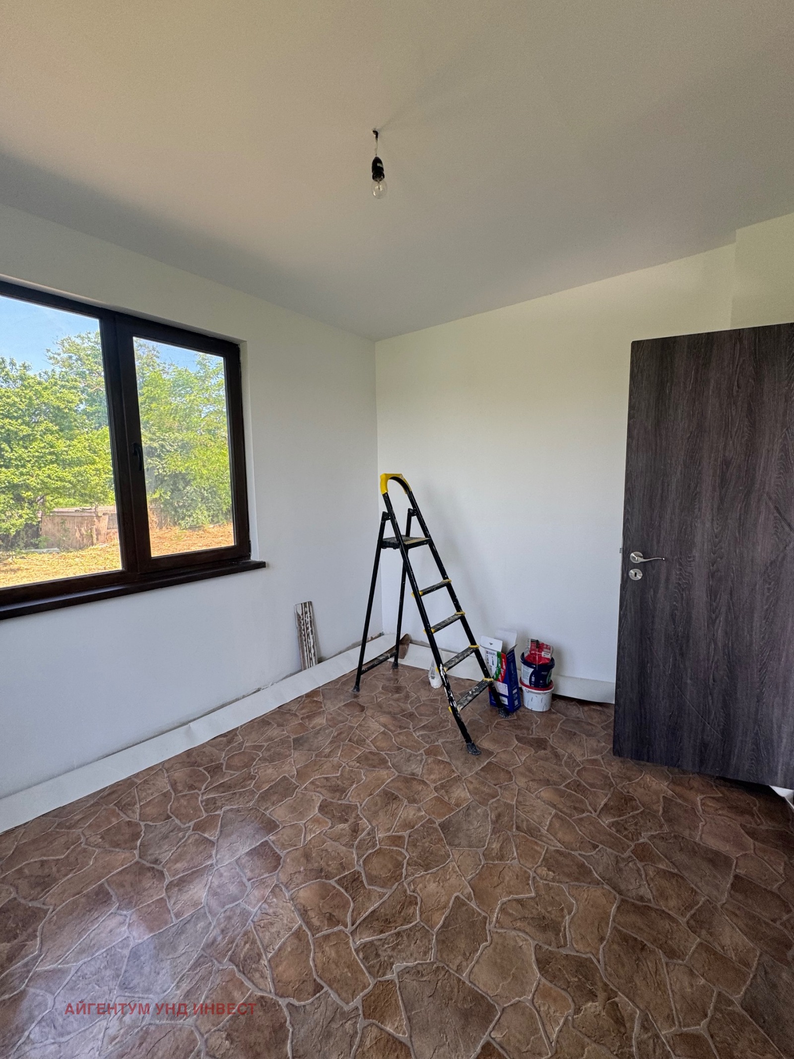 Продава КЪЩА, с. Ливада, област Бургас, снимка 13 - Къщи - 54759976