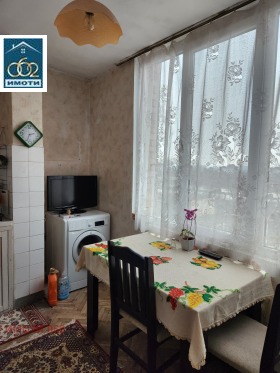 1 slaapkamer Ljaskovets, regio Veliko Tarnovo 1