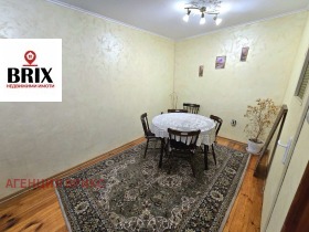 2 Schlafzimmer Tscharodejka - Sewer, Ruse