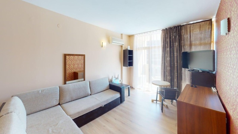 Продава  2-стаен област Бургас , к.к. Слънчев бряг , 67 кв.м | 79520979 - изображение [2]