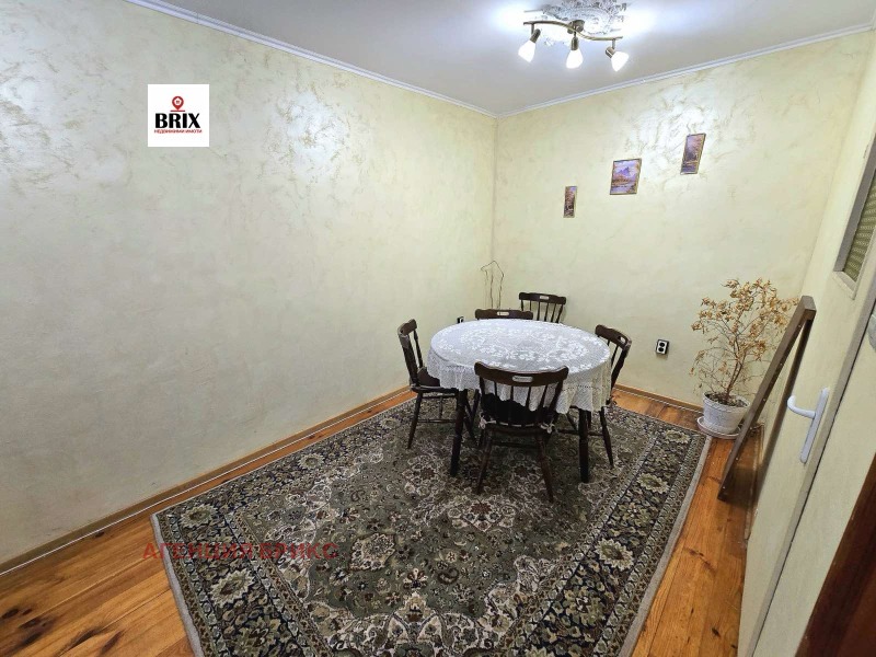 Zu verkaufen  2 Schlafzimmer Ruse , Tscharodejka - Sewer , 106 qm | 24348997