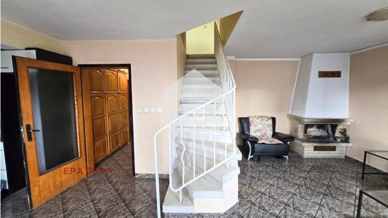 Продава МЕЗОНЕТ, гр. София, Гео Милев, снимка 2 - Апартаменти - 52290003