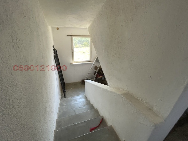 Продава ЕТАЖ ОТ КЪЩА, с. Варвара, област Бургас, снимка 5 - Етаж от къща - 52785723