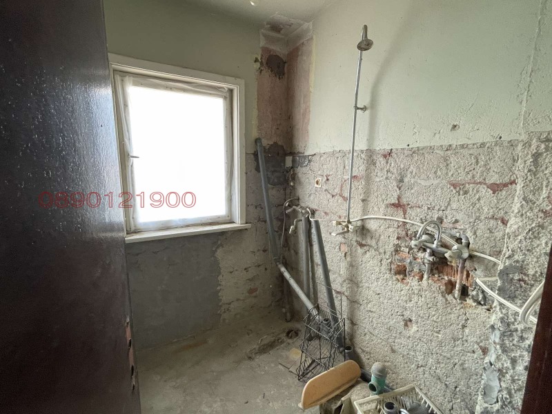 Продава ЕТАЖ ОТ КЪЩА, с. Варвара, област Бургас, снимка 7 - Етаж от къща - 52785723