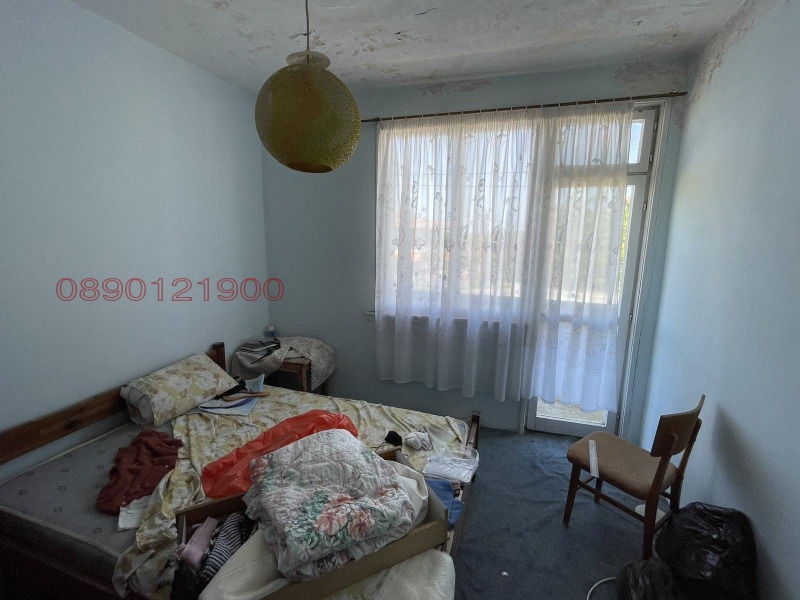 Продава ЕТАЖ ОТ КЪЩА, с. Варвара, област Бургас, снимка 9 - Етаж от къща - 52785723