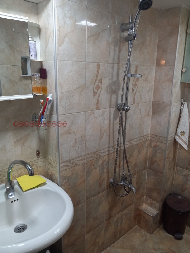 Продава  Етаж от къща град Перник , Църква , 78 кв.м | 77735261 - изображение [11]