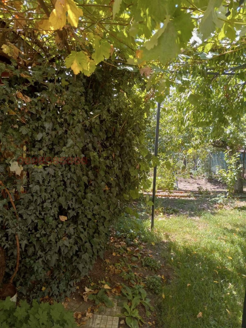 Продава  Етаж от къща град Перник , Църква , 78 кв.м | 77735261 - изображение [3]