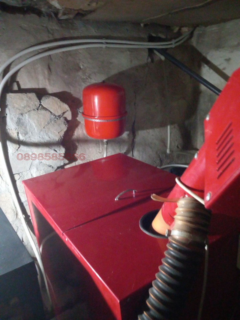 Продава  Етаж от къща град Перник , Църква , 78 кв.м | 77735261 - изображение [17]