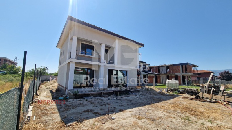 Продава  Къща град Пловдив , Остромила , 381 кв.м | 30258841 - изображение [11]