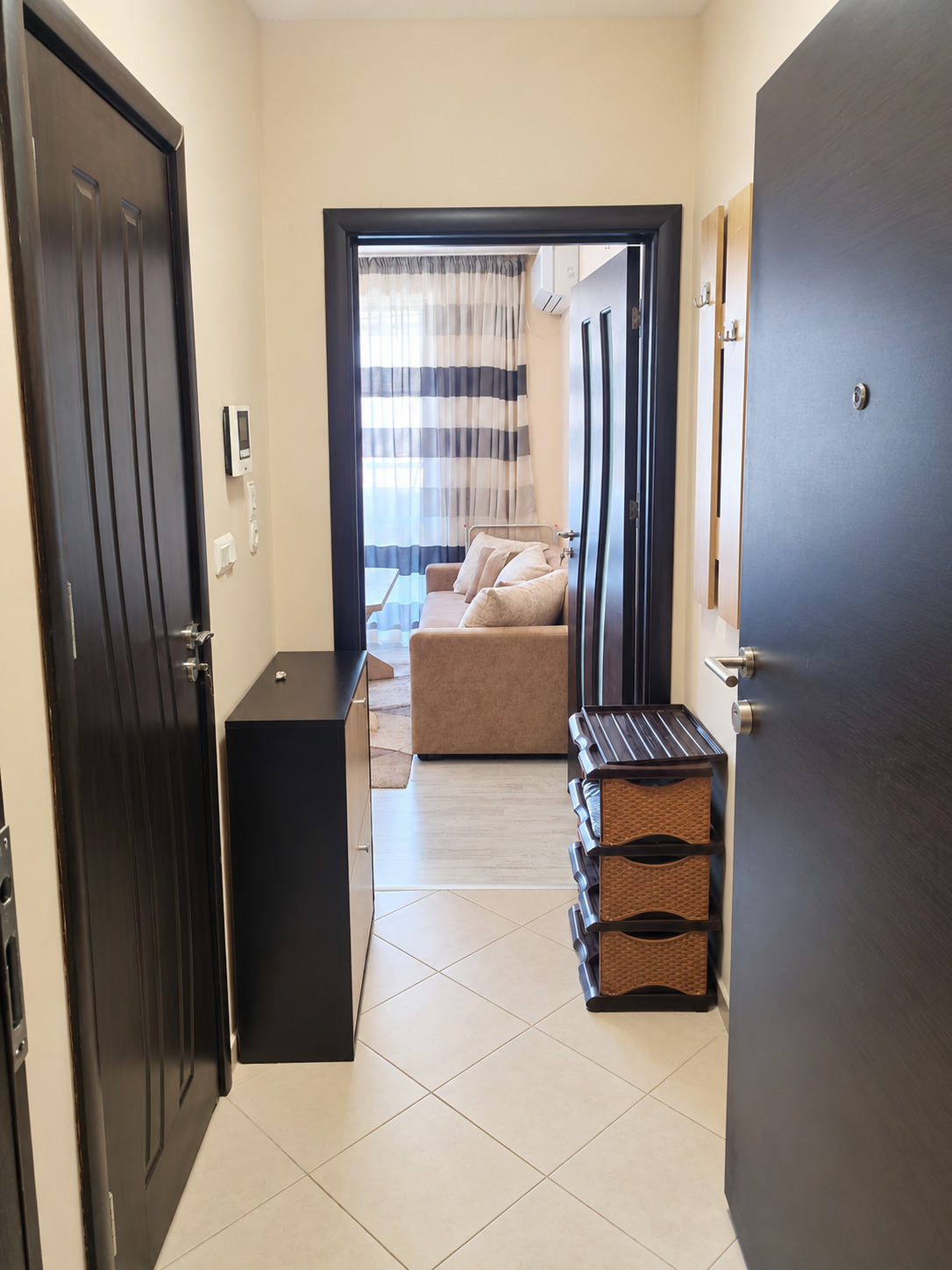 Продава 1-СТАЕН, гр. Пловдив, Кючук Париж, снимка 6 - Апартаменти - 56160816