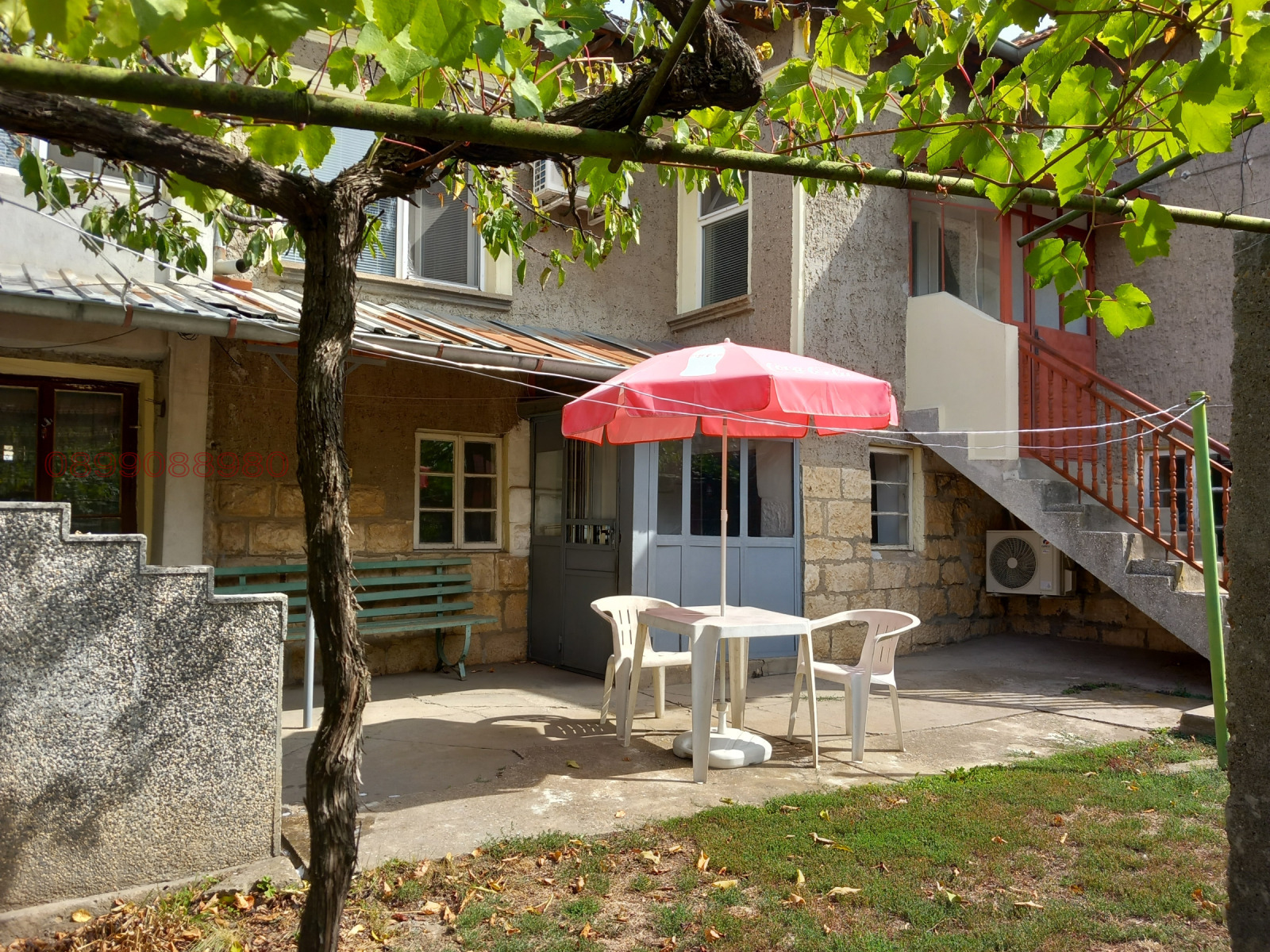 Продава КЪЩА, гр. Исперих, област Разград, снимка 2 - Къщи - 53690148