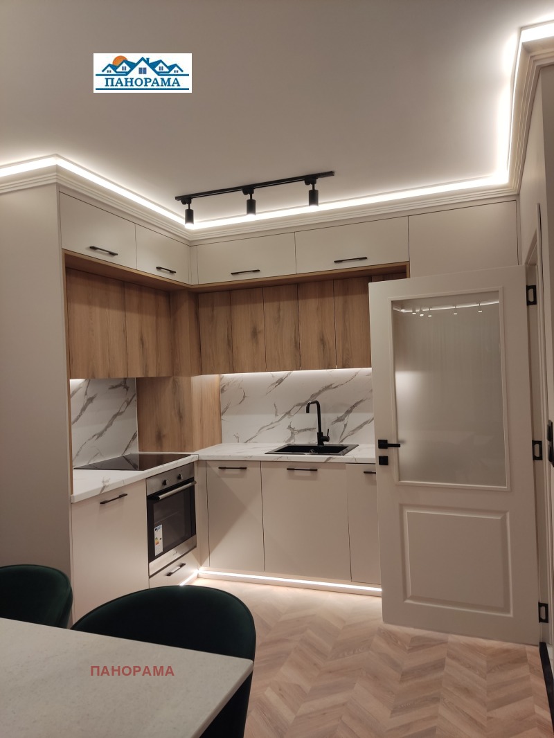Продава 2-СТАЕН в град Пловдив, Южен - 71 кв.м / 138 900 € » 271 664.79 лв., ПАНОРАМА