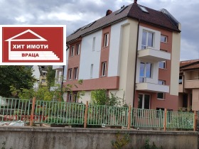 2 bedroom Tsentar, Vratsa 1