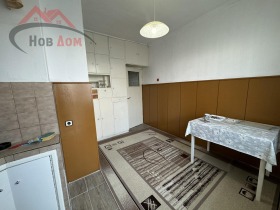 2 bedroom Akatsiya, Veliko Tarnovo 3