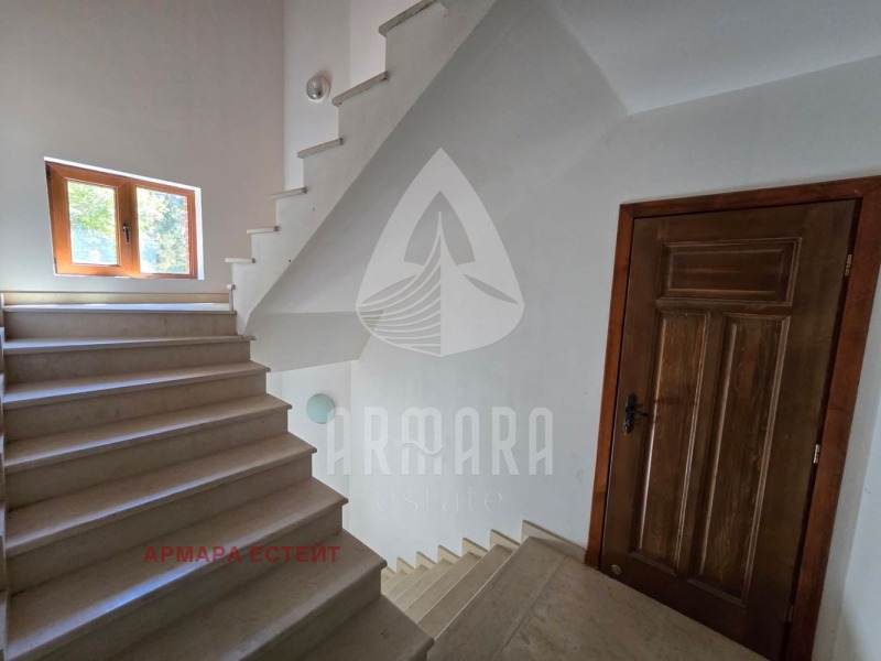 Продава ВИЛА, хижа Здравец, област Пловдив, снимка 3 - Вили - 52355028