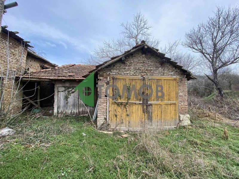 Продава ПРОМ. ПОМЕЩЕНИЕ, с. Кочово, област Шумен, снимка 4 - Производствени сгради - 53463799