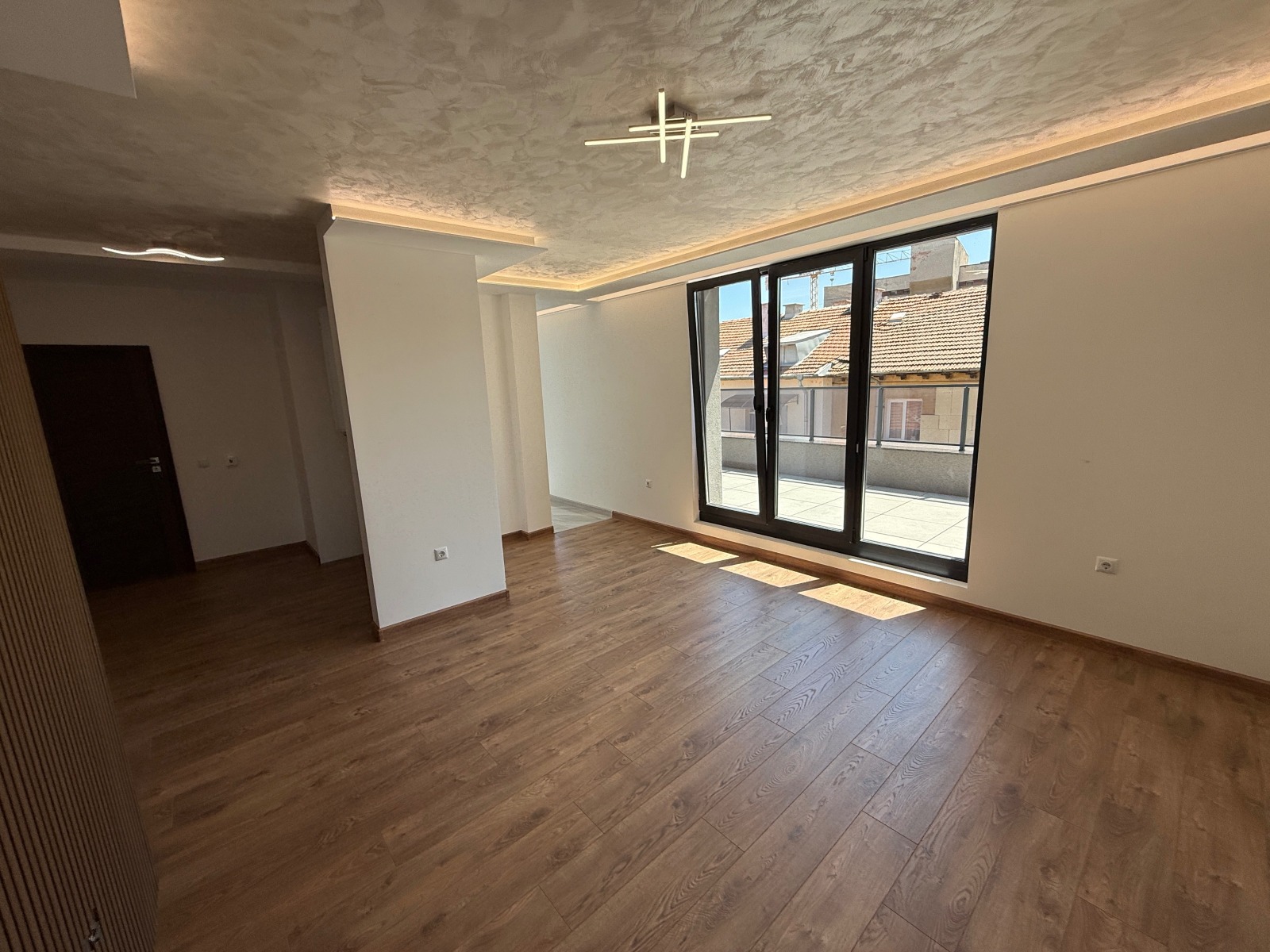 Продава 2-СТАЕН, гр. Перник, Център, снимка 12 - Апартаменти - 55400013