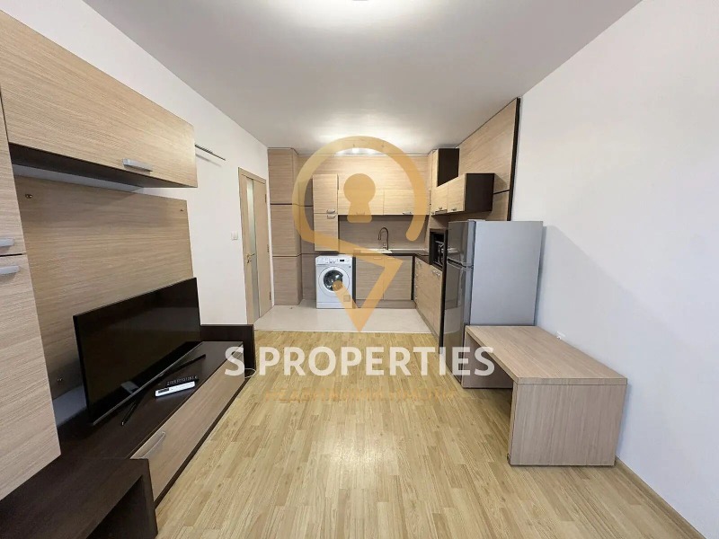 Продава 2-СТАЕН, гр. Варна, Спортна зала