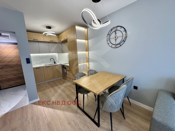 Продава 2-СТАЕН, гр. Пловдив, Остромила, снимка 2 - Апартаменти - 52524587